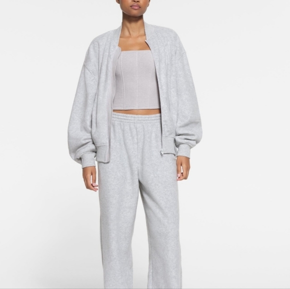 Skims Fleece Bomber Jacket - Picture 2 of 6